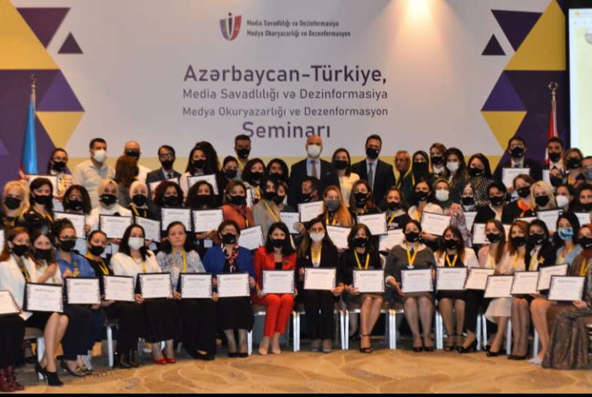 eTwinning Azerbaijan and eTwinning Turkey held a Contact Seminar  on “ Media Literacy and  Disinformation” in Baku.
